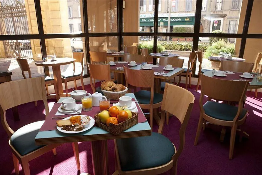Appart Hotel Odalys City Aix En Provence L'Atrium Aix-en-Provence 3*,