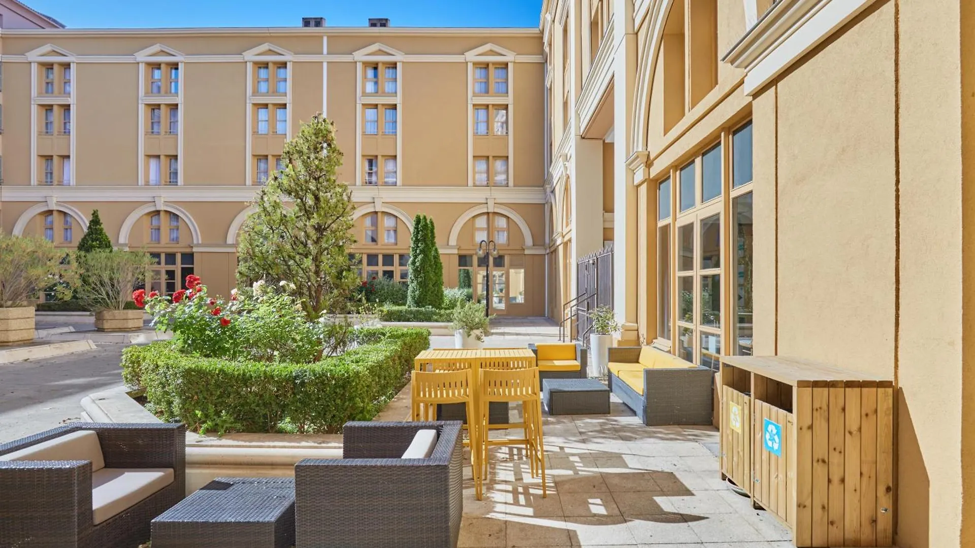 Appart Hotel Odalys City Aix En Provence L'Atrium Aix-en-Provence Aparthotel